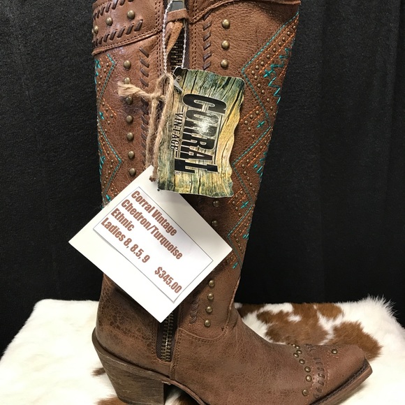 5🌟Rated!! Corral Vintage Turquoise Accent Cowboy Boots - Picture 4 of 8